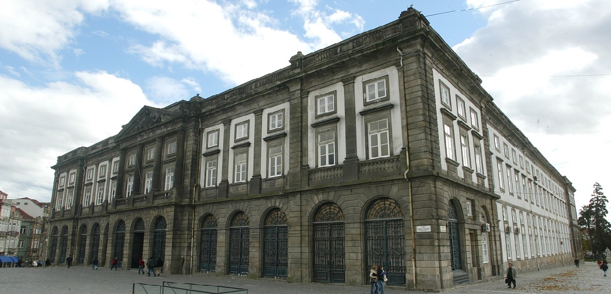 Apoio médico na Universidade do Porto